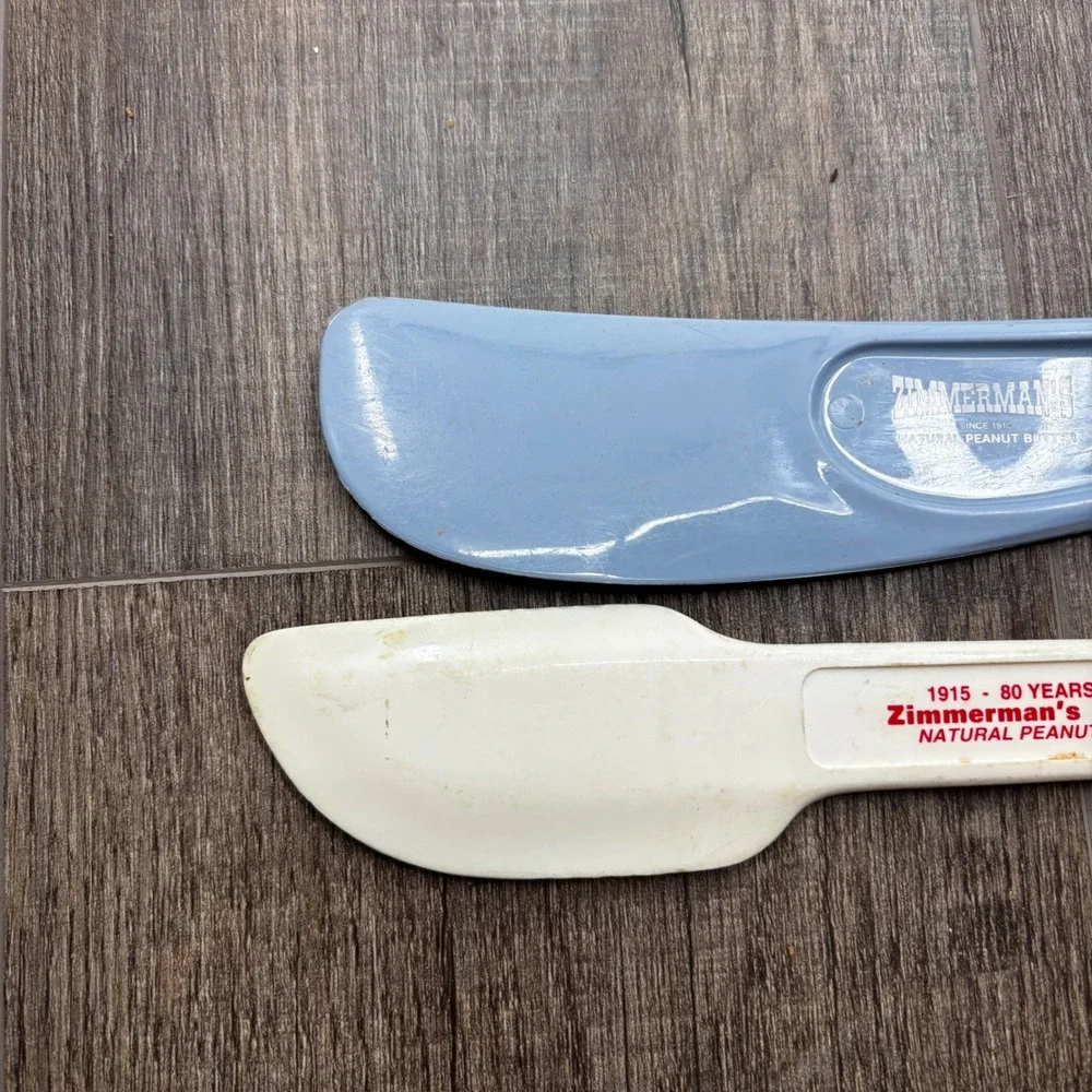 Vintage Zimmerman's Natural Peanut Butter Spreader Set Blue White 80th Anniv PA